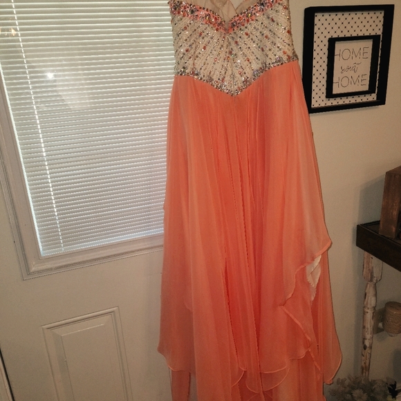 Hi low dress - Picture 3 of 7